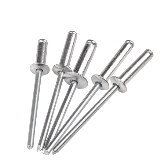 Rivet aveugle à extrémité fermée